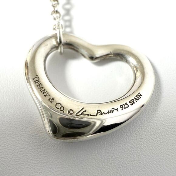 TIFFANY Authentic Silver Pearl Heart Necklace - Picture 7 of 10